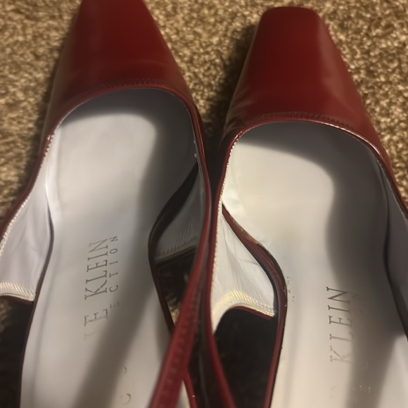 Anne Klein Red Slingback Heels - Picture 11 of 12